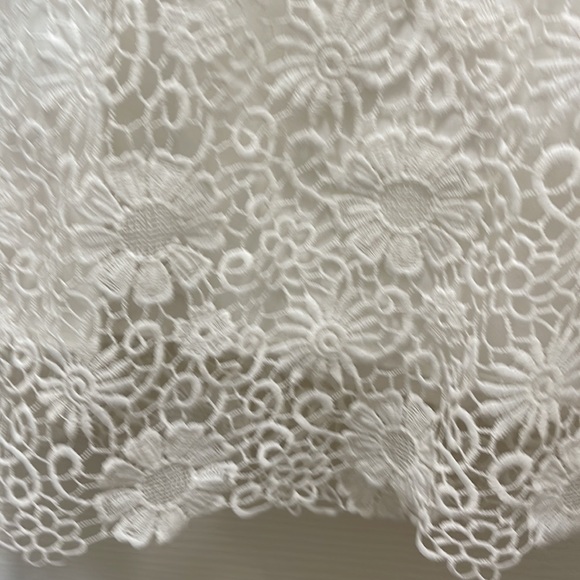 Beautiful white and pink dress 2x$ 40 - Picture 8 of 9